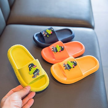 Детски чехли с цветна апликация крокодил