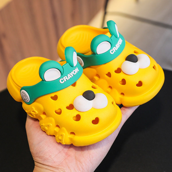 Гумени детски чехли с надписи и апликация 