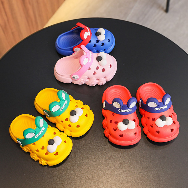 Гумени детски чехли с надписи и апликация 