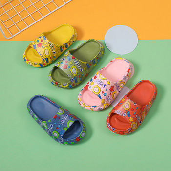 Детски ежедневни чехли с цветен десен подходящи за момчета