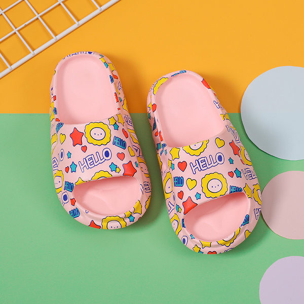 Детски ежедневни чехли с цветен десен подходящи за момчета