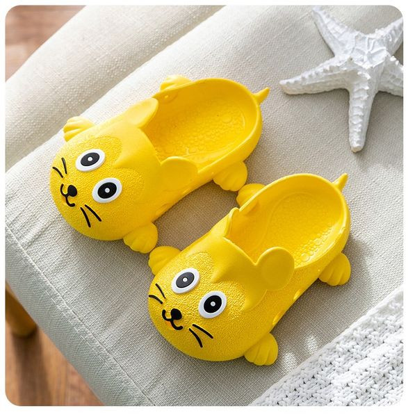 Детски чехли с 3D елементи за момчета и момичета