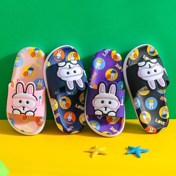 Детски чехли с апликации и 3D елементи