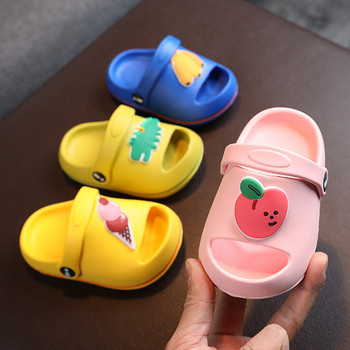 Гумени детски чехли с апликация и равна подметка - два модела