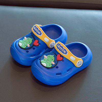 Gyermek gumipapucs crocs típusú rátéttel