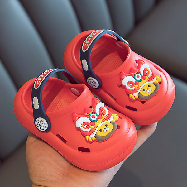 Детски гумени чехли тип кроксове с апликация