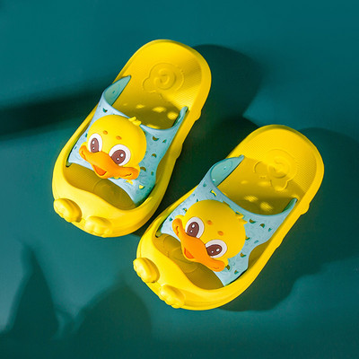 Gyermek papucs 3D elemekkel - lányoknak és fiúknak