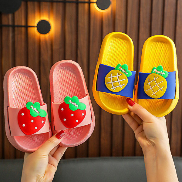 Детски плажни чехли с цветна апликация и равна подметка 