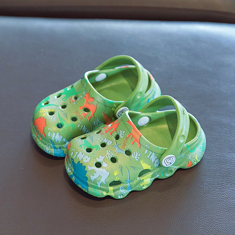 Момчешки кроксове с апликация динозавър