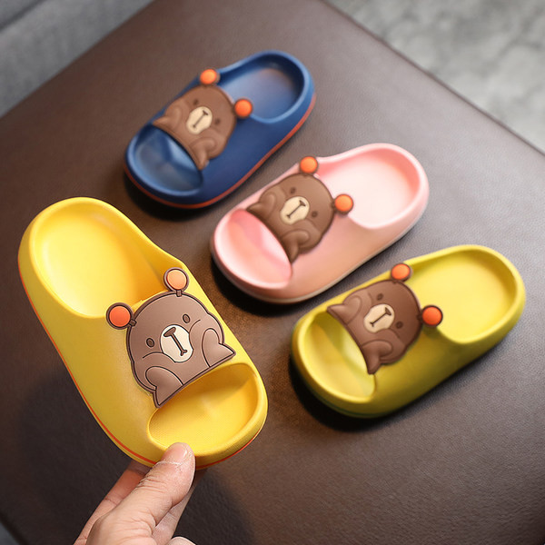 Нов модел детски джапанки с апликация 