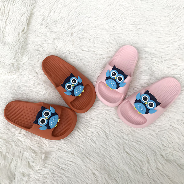 Детски чехли за момчета с апликация бухъл