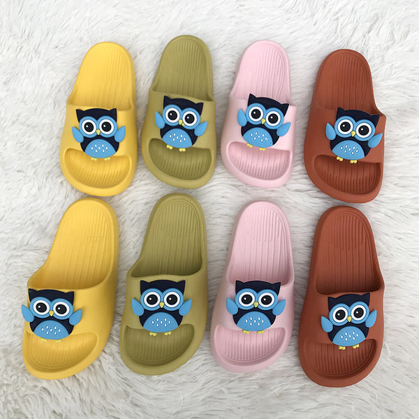 Детски чехли за момчета с апликация бухъл