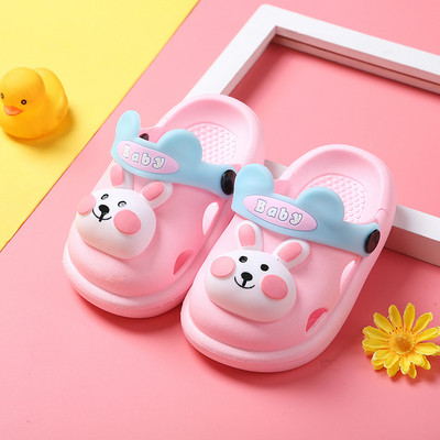 Παιδικά crocs με τρισδιάστατο στοιχείο - μοντέλο unisex