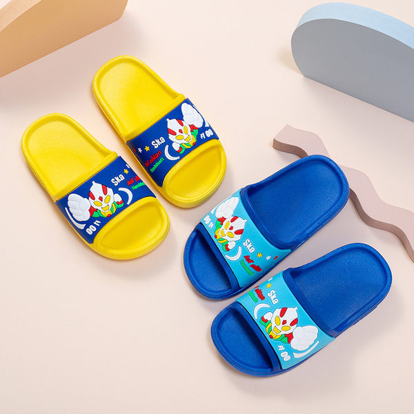 Детски чехли за момчета с цветна апликация