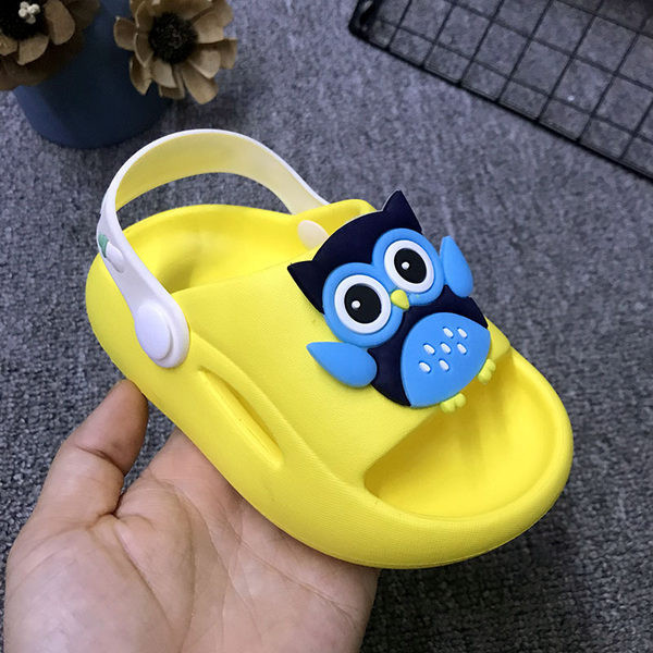 Детски кроксове с апликация в три цвята