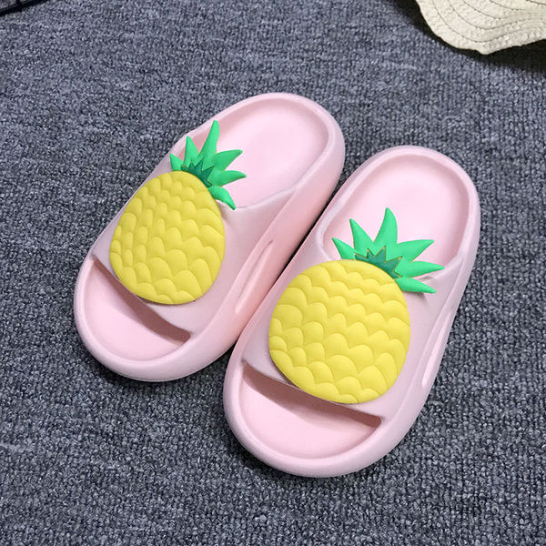 Детски ежедневни чехли с апликация и равна подметка в четири цвята