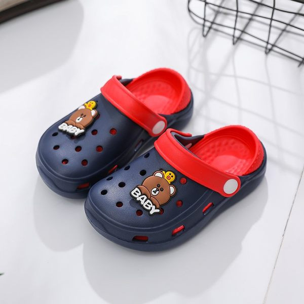 Ежедневни гумени кроксове с декорация мече - подходящи за момичета или момчета