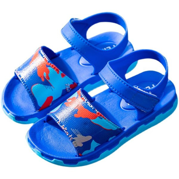 Novi model dječjih sandala s uzorkom i kopčanjem na čičak