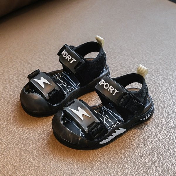 Детски ежедневни сандали с надпис и равна подметка
