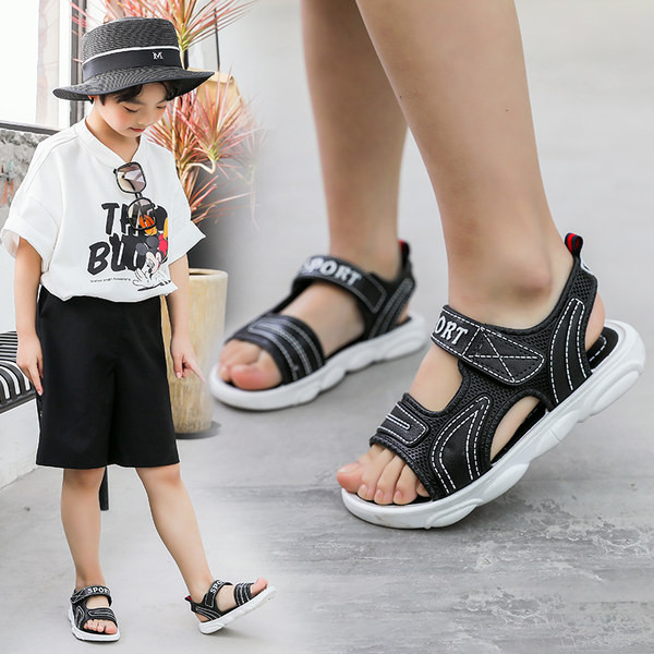 Модерни сандали от еко кожа с лепенки  за момче