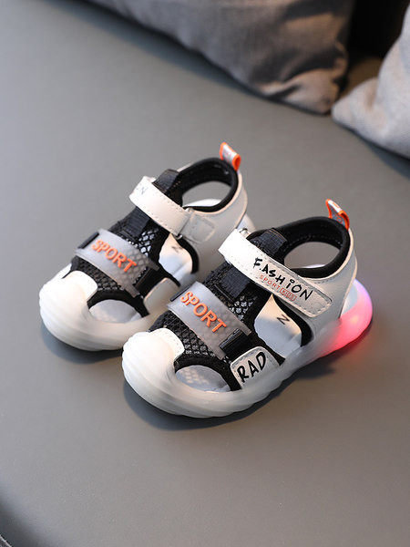 Детски сандали от еко кожа и текстил - светеща подметка