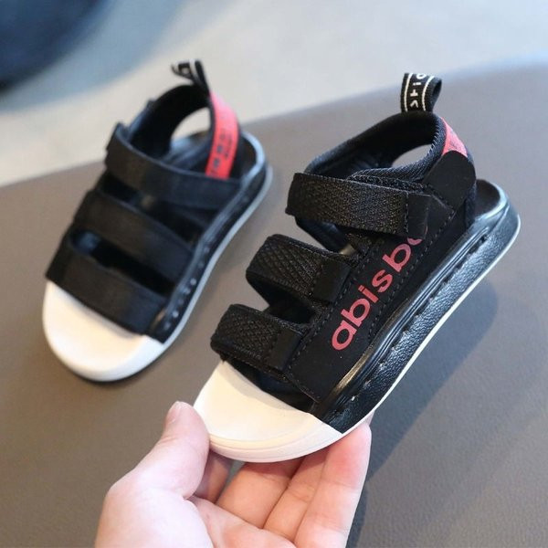 Детски сандали подходящи за момчета с надпис 