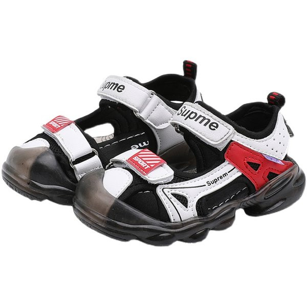 Dječje sandale od eko kože sa natpisima i čičkom