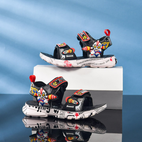 Dječje sandale s aplikacijama u boji i natpisima