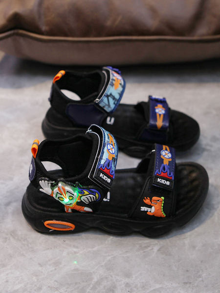 Детски светещи сандали с лепенки и цветна апликация