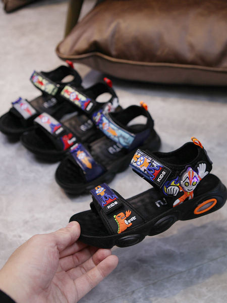 Детски светещи сандали с лепенки и цветна апликация