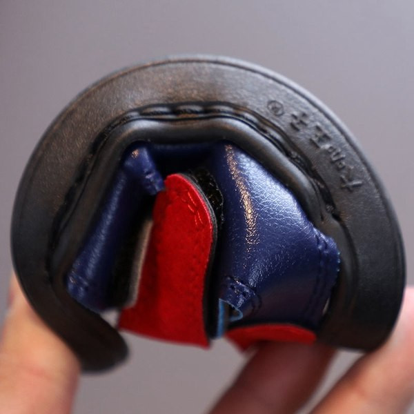 Детски сандали с лепенки и равна подметка в няколко цвята