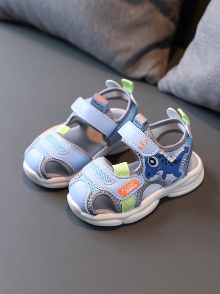 Нов модел летни сандали от еко кожа за момчета и момичета