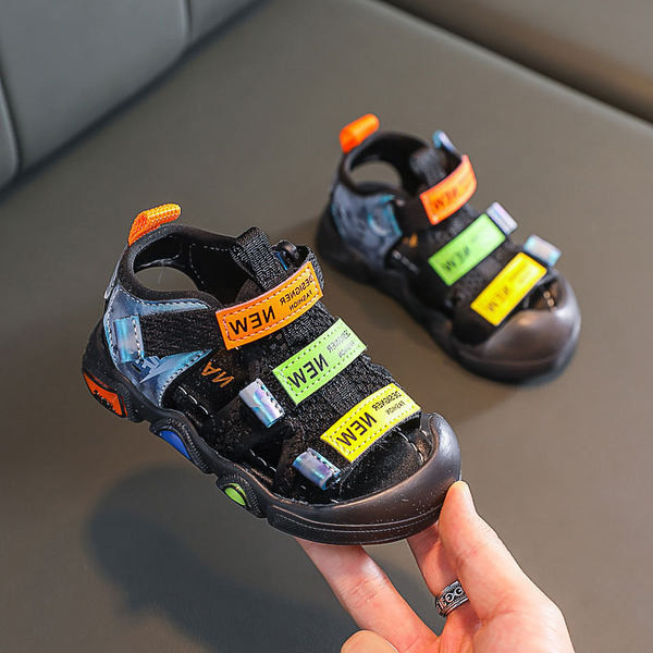 Ежедневни детски сандали с мрежи и емблеми за момчета или момичета