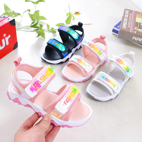 Dječje sandale s naljepnicama - za dječake i dječake