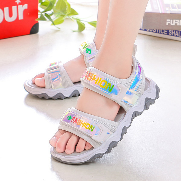 Dječje sandale s naljepnicama - za dječake i dječake