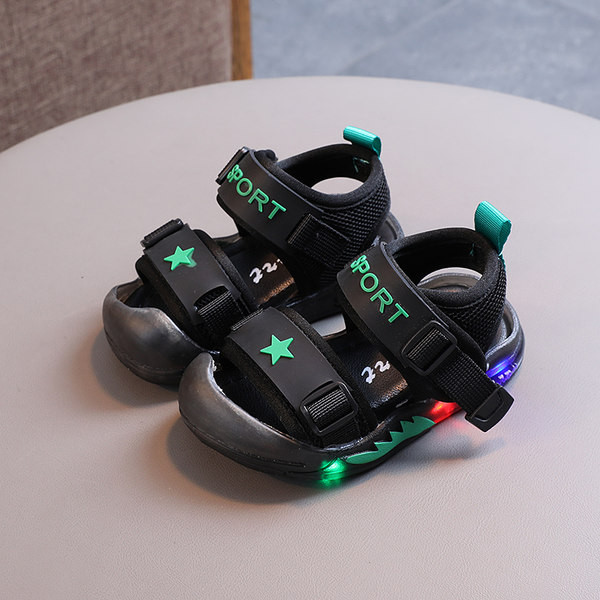 Нов модел детски сандали с мека светеща подметка за момчета или момичета