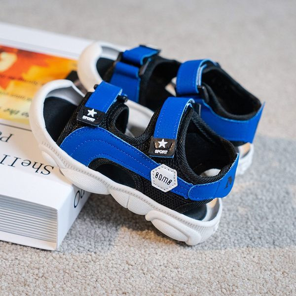 Kleebistega laste sandaalid - kolmes värvitoonis