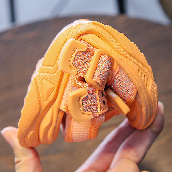 Bērnu ikdienas sandales ar ielāpiem un plakanu zoli - četras krāsas