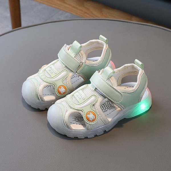 Világító gyerekszandál folttal és lapos talppal lányoknak és fiúknak