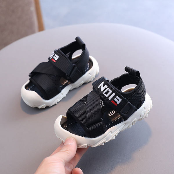 Спортно-ежедневни детски сандали с велкро закопчаване подходящи за момичета или момчета