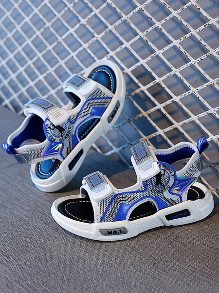 Нов модел спортни сандали с текстилни каишки