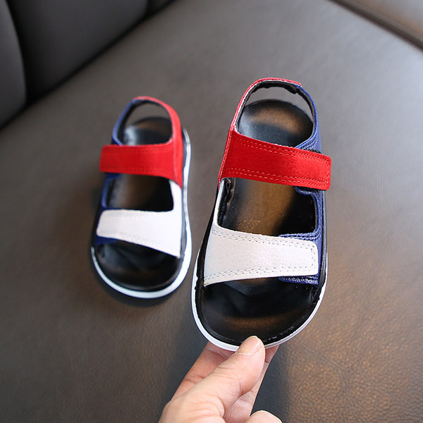 Детски сандали за момчета  с лепенки и равна подметка