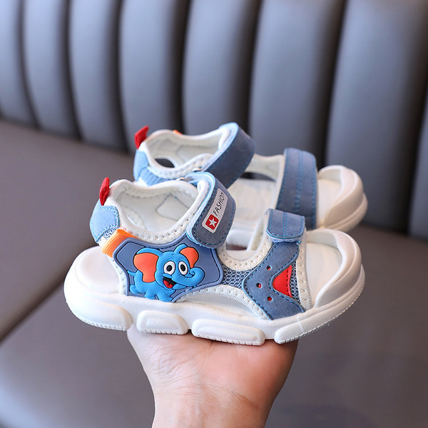 Детски сандали с цветна апликация и лепенки в три цвята