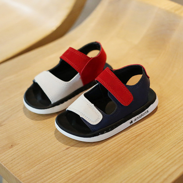 Детски сандали  с лепенки в два цвята подходящи за момчета