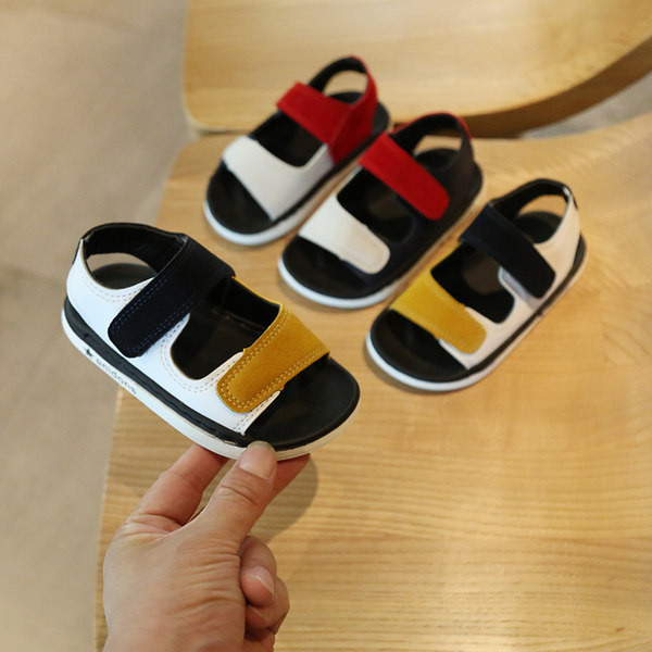 Детски сандали  с лепенки в два цвята подходящи за момчета