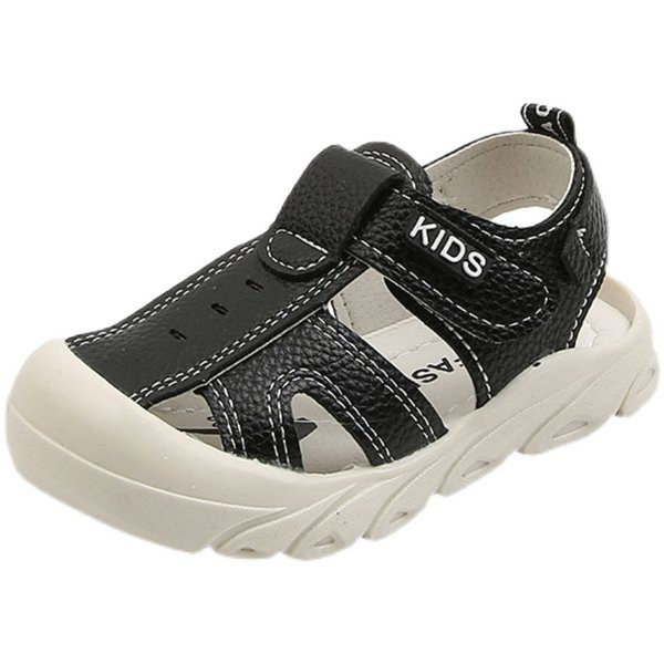 Jauns bērnu sandaļu modelis no eko ādas ar velcro ielāpiem zēniem