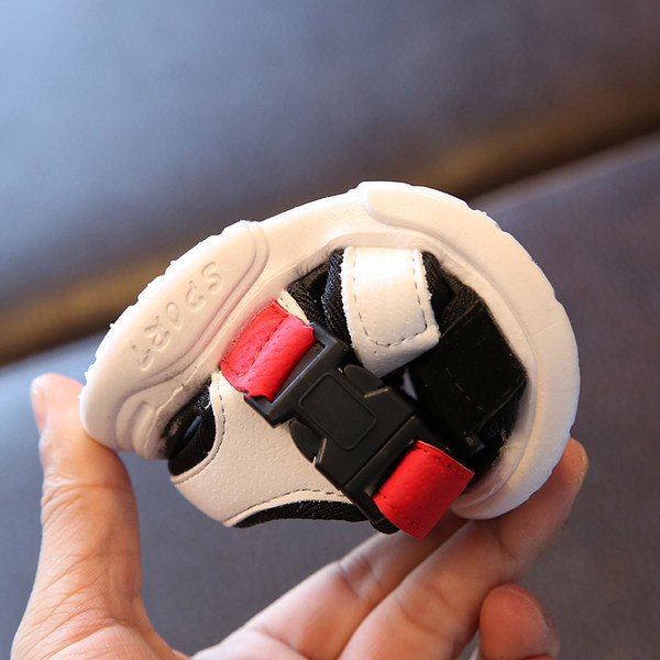 Детски  сандали с лепенки и равна подметка в два цвята