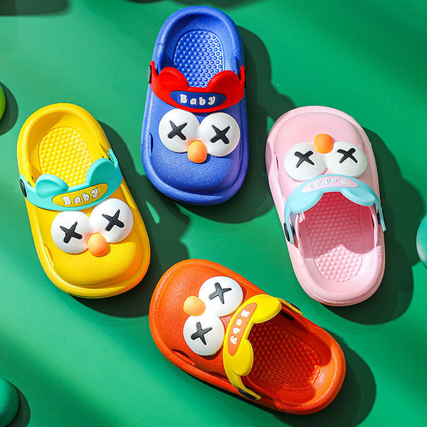 Детски сандали с 3D елементи - подходящи за плаж