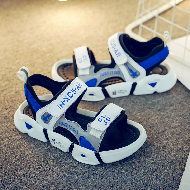 Nyári gyerekszandál textilszandállal