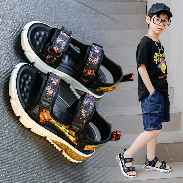 Durva talpú szandál fiúknak